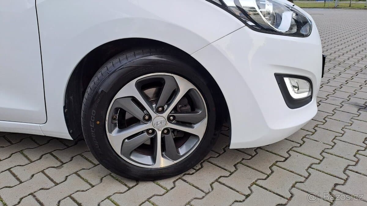 2017 Hyundai i30 - 14
