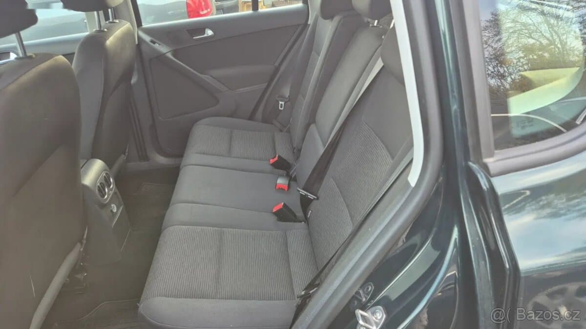 2012 Volkswagen TIGUAN - 14