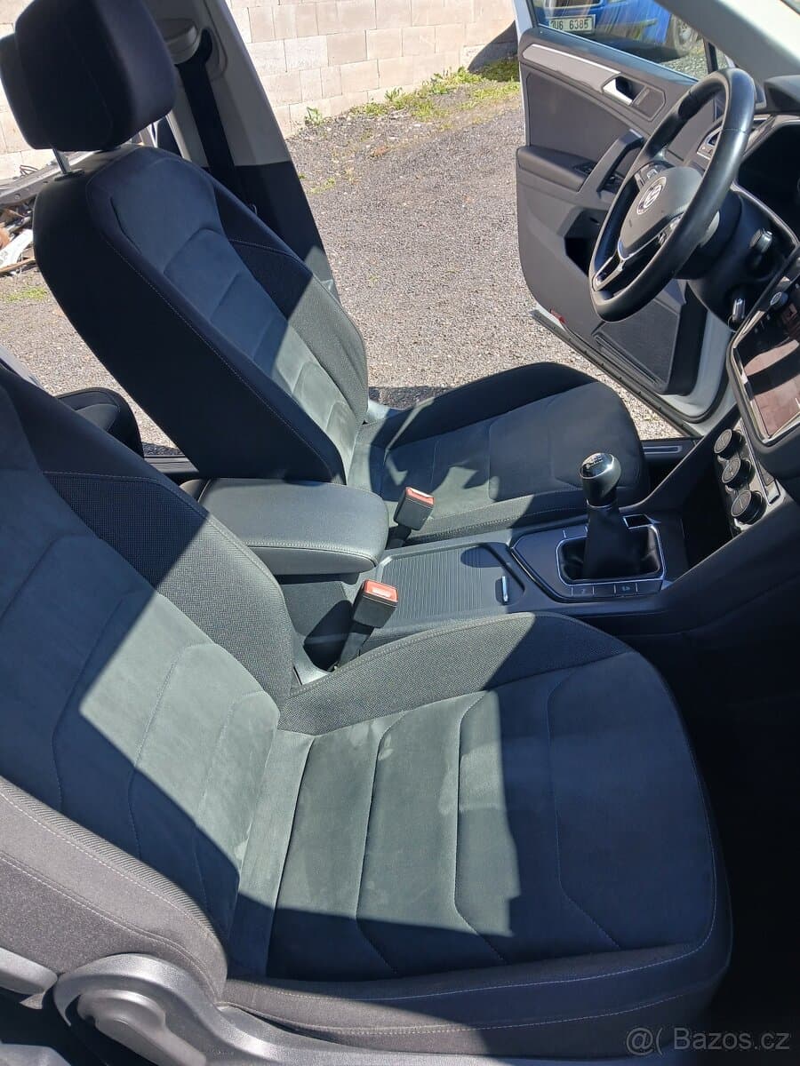 2019 Volkswagen TIGUAN - 14