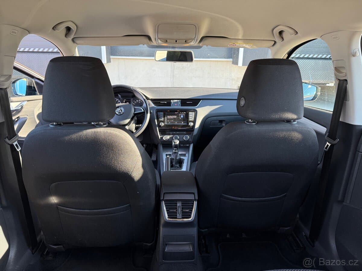 2015 Škoda OCTAVIA - 14
