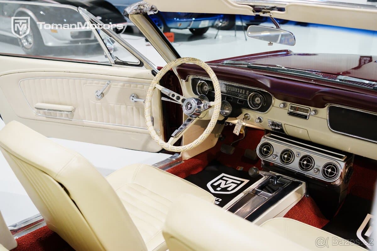 1965 Ford MUSTANG - 14
