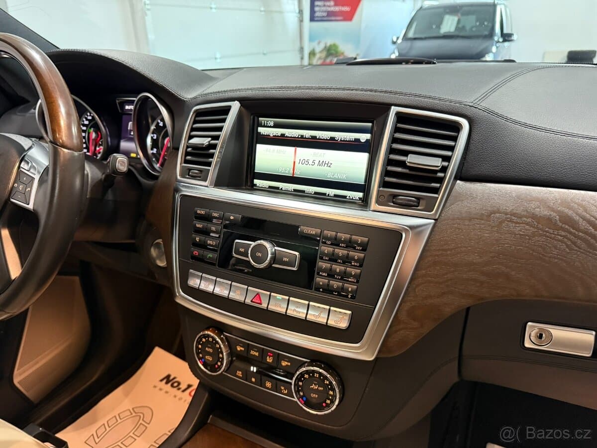 2013 Mercedes-Benz GL - 14