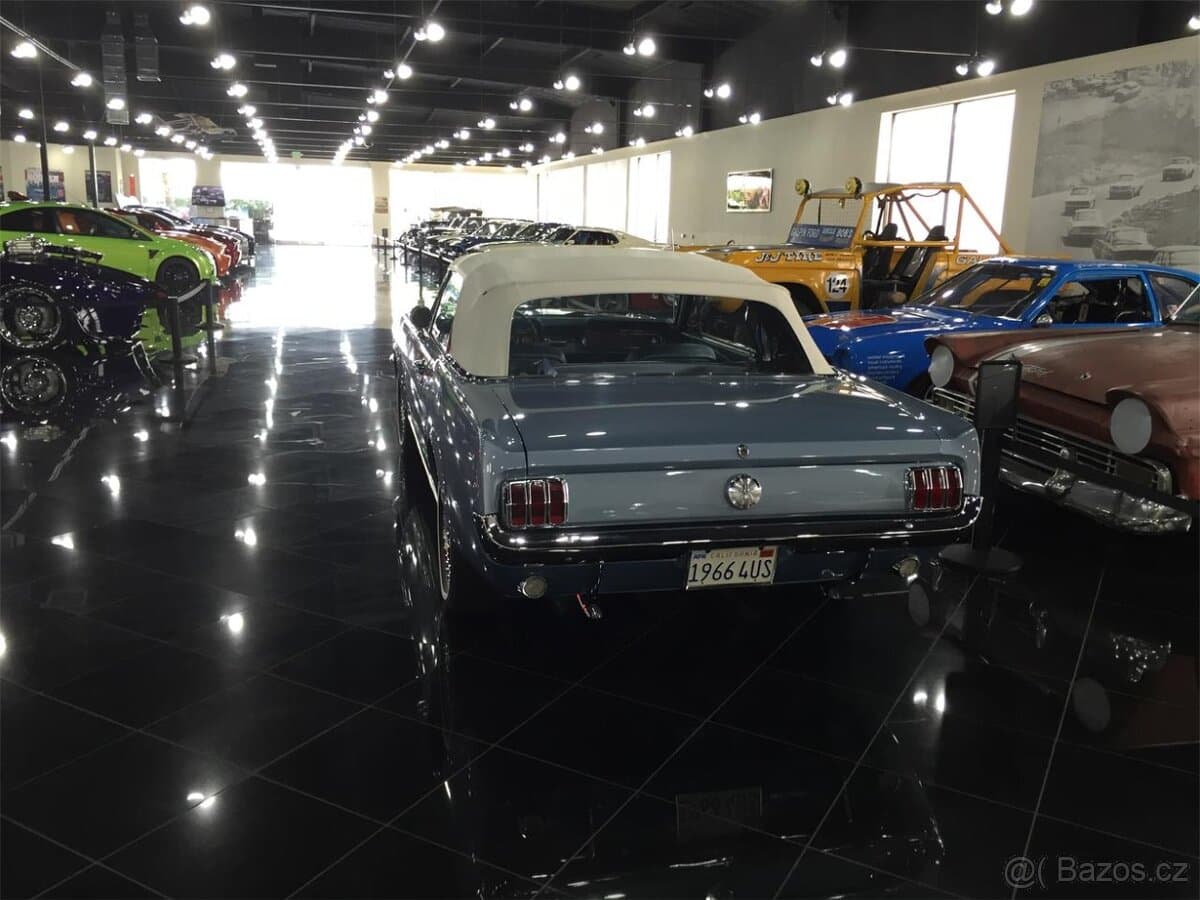 1966 Ford MUSTANG - 14