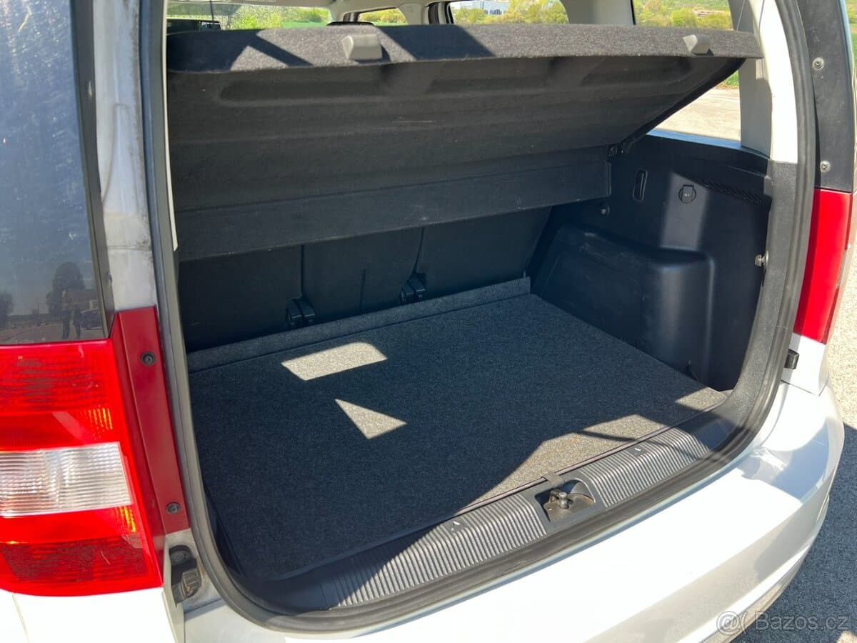 2015 Škoda YETI - 14