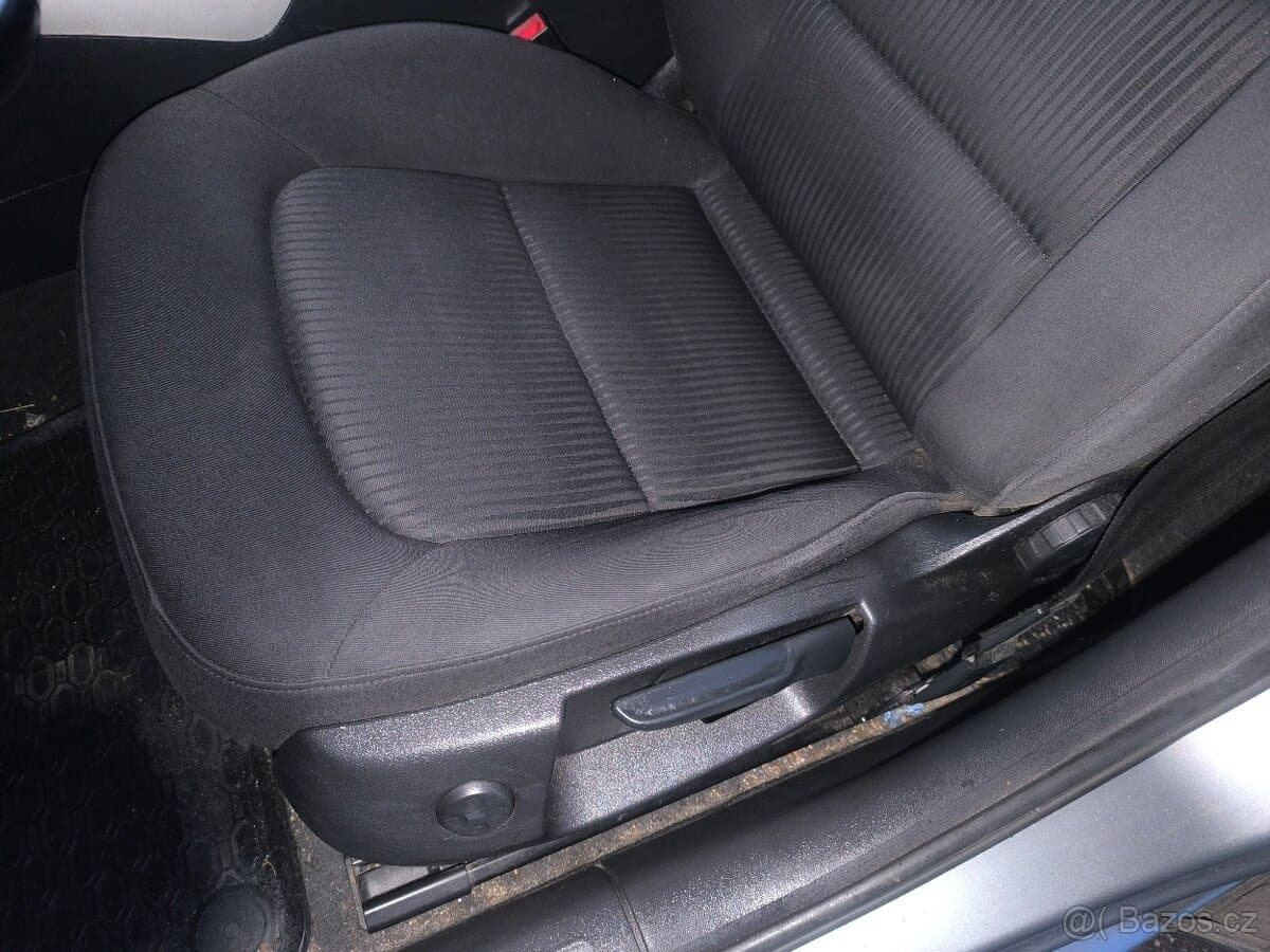 2011 Audi A4 - 14