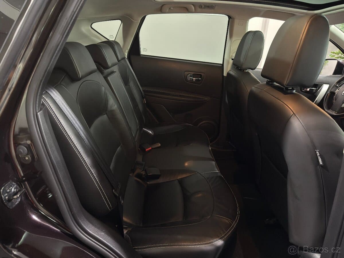 Nissan QASHQAI - 14