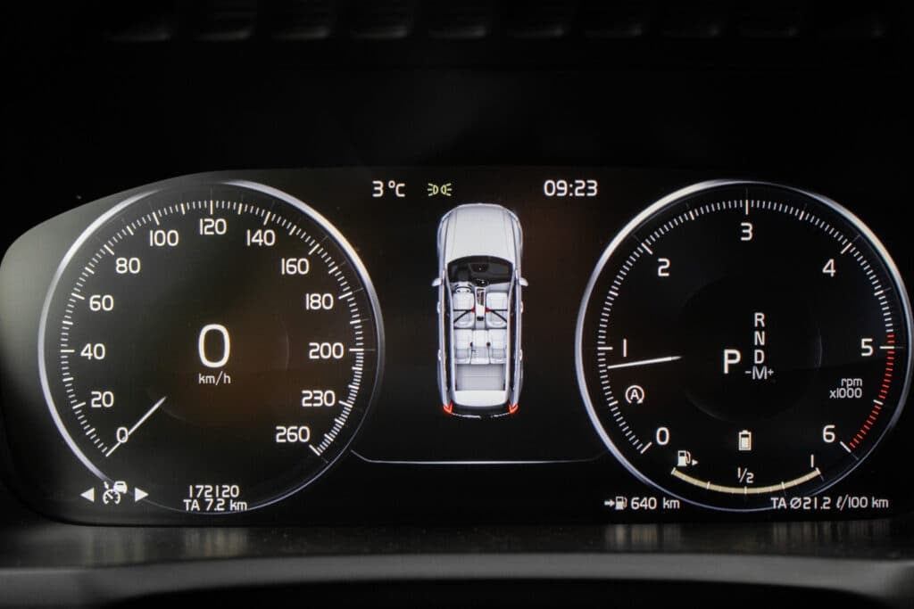 2019 Volvo XC90 - 14
