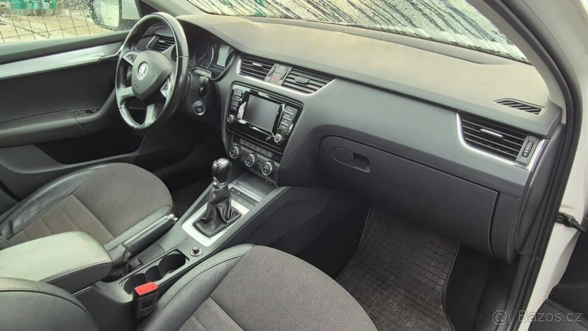 2013 Škoda OCTAVIA - 14