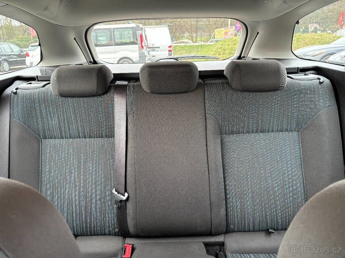Opel ASTRA - 14