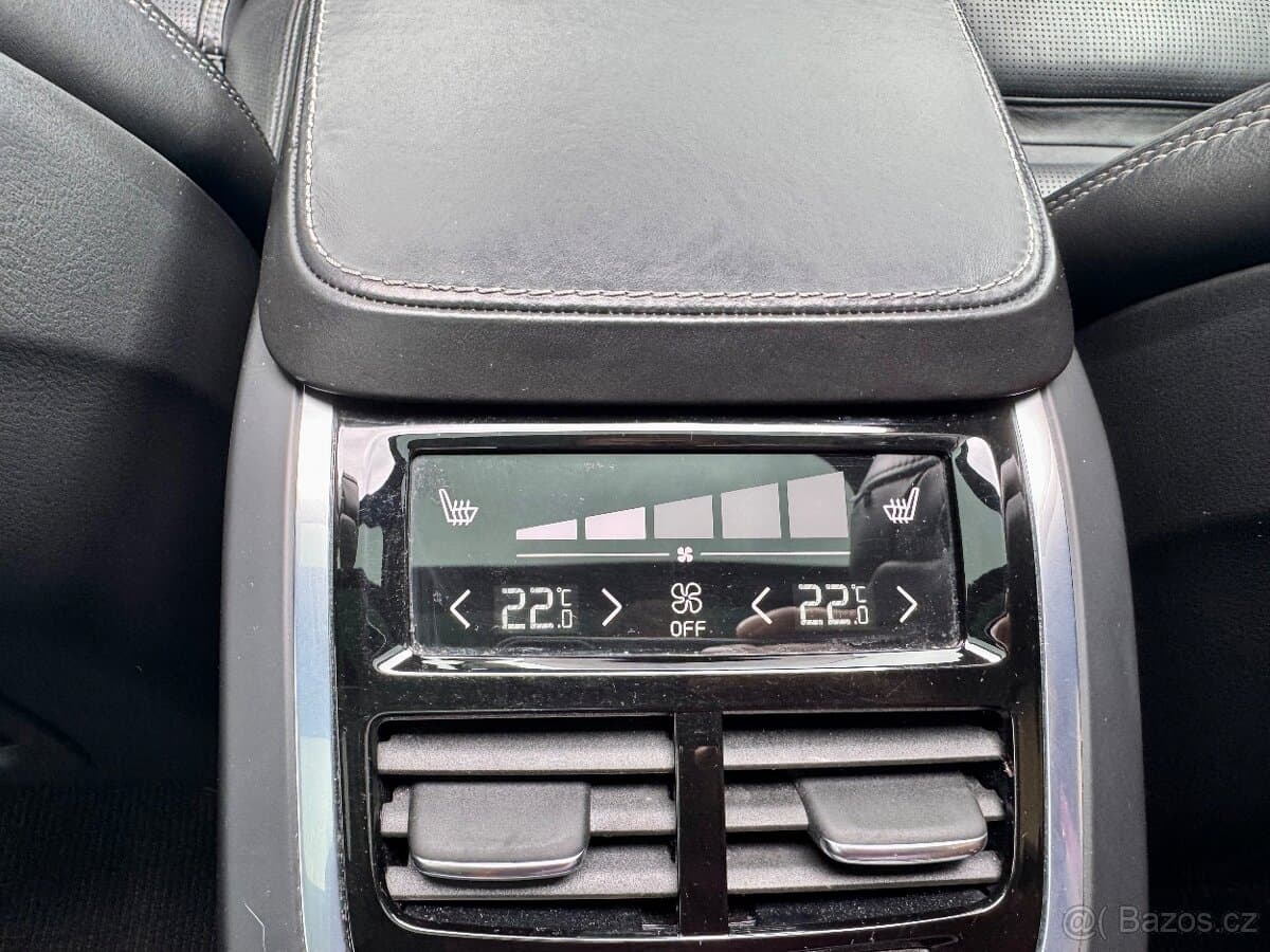 2017 Volvo V90 - 14