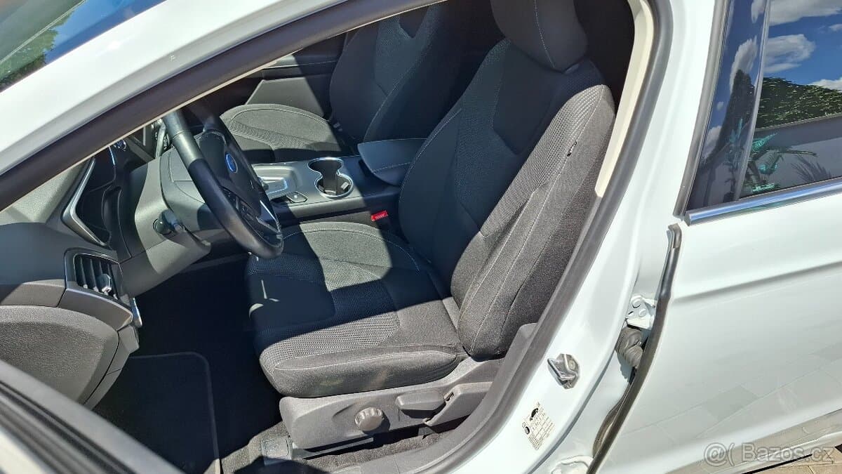 2021 Ford MONDEO - 14
