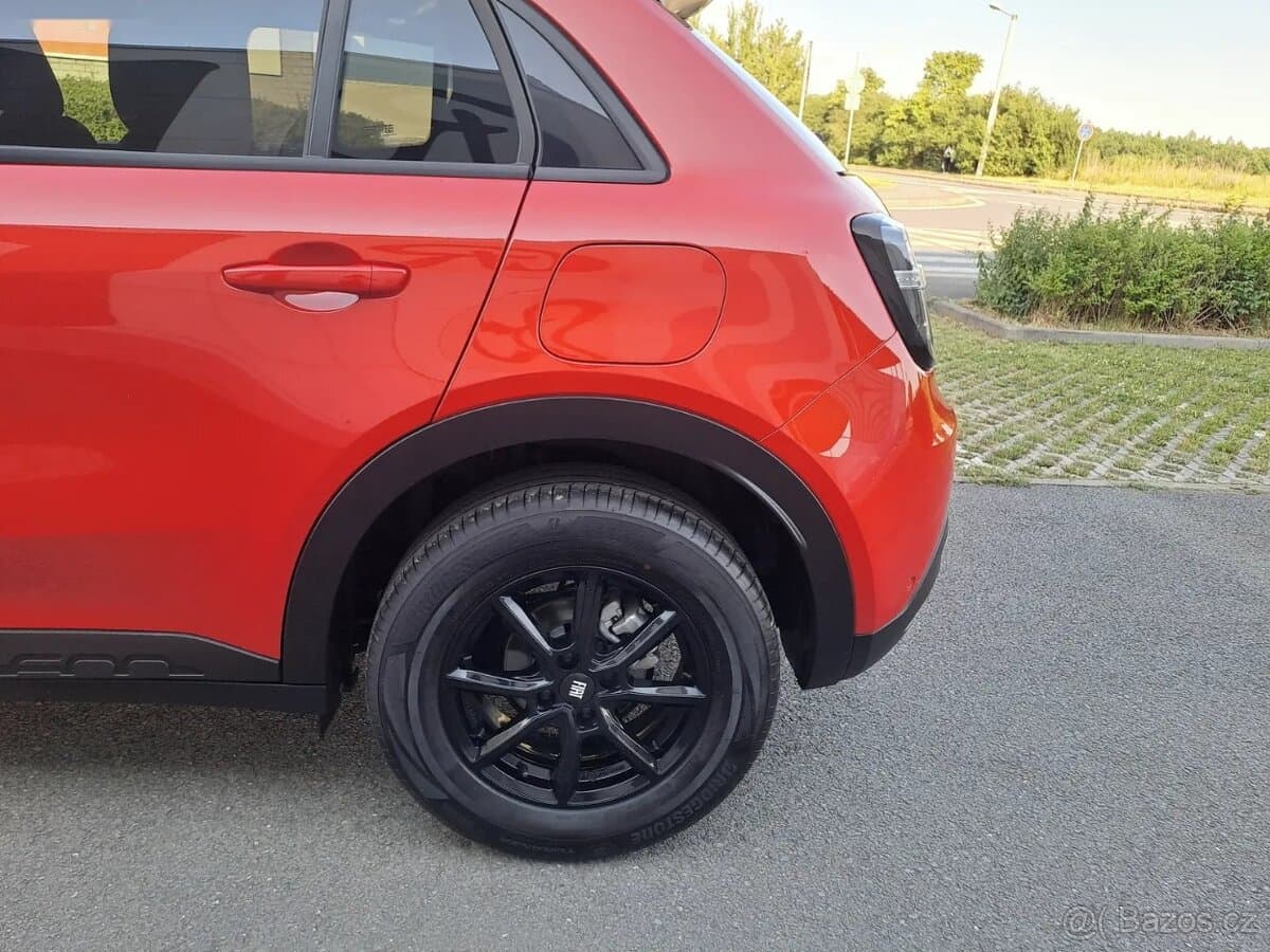 2024 Fiat 600 - 14