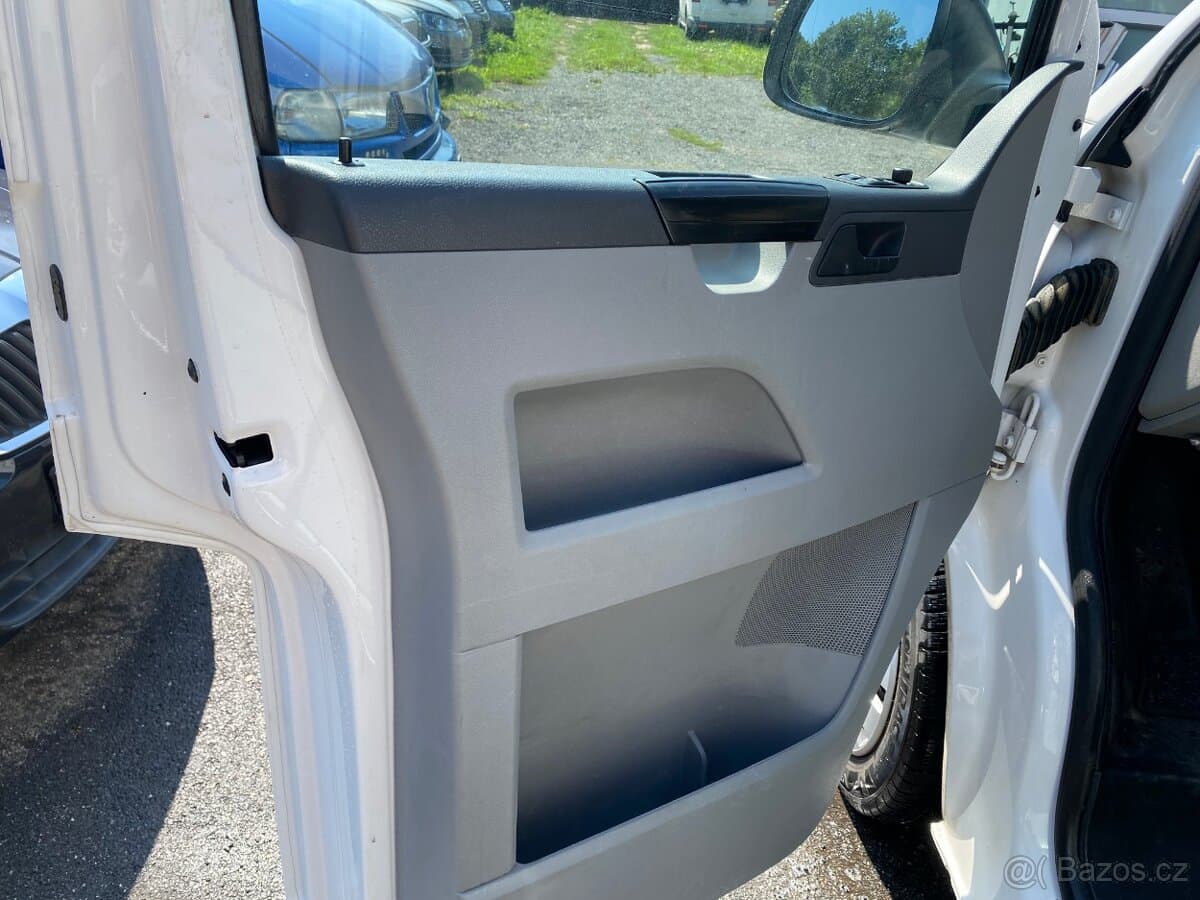2013 Volkswagen TRANSPORTER - 14