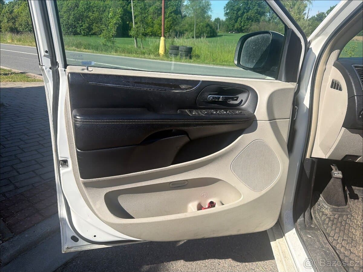 2011 Chrysler OSTATNÍ - 14