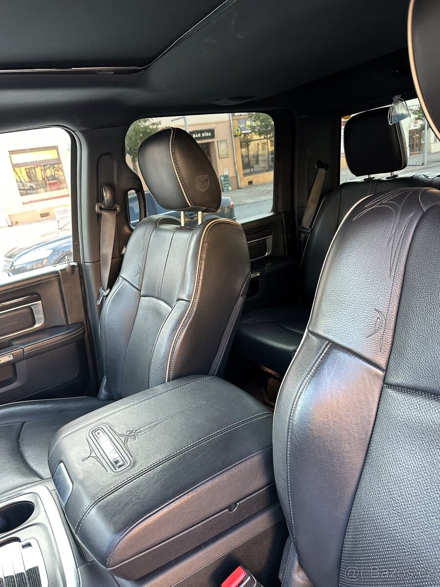 2017 RAM 1500 - 14