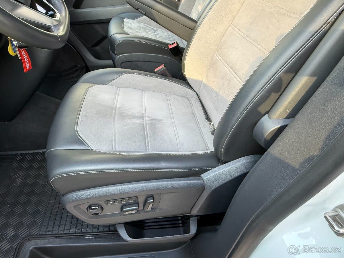 2021 Volkswagen MULTIVAN - 14