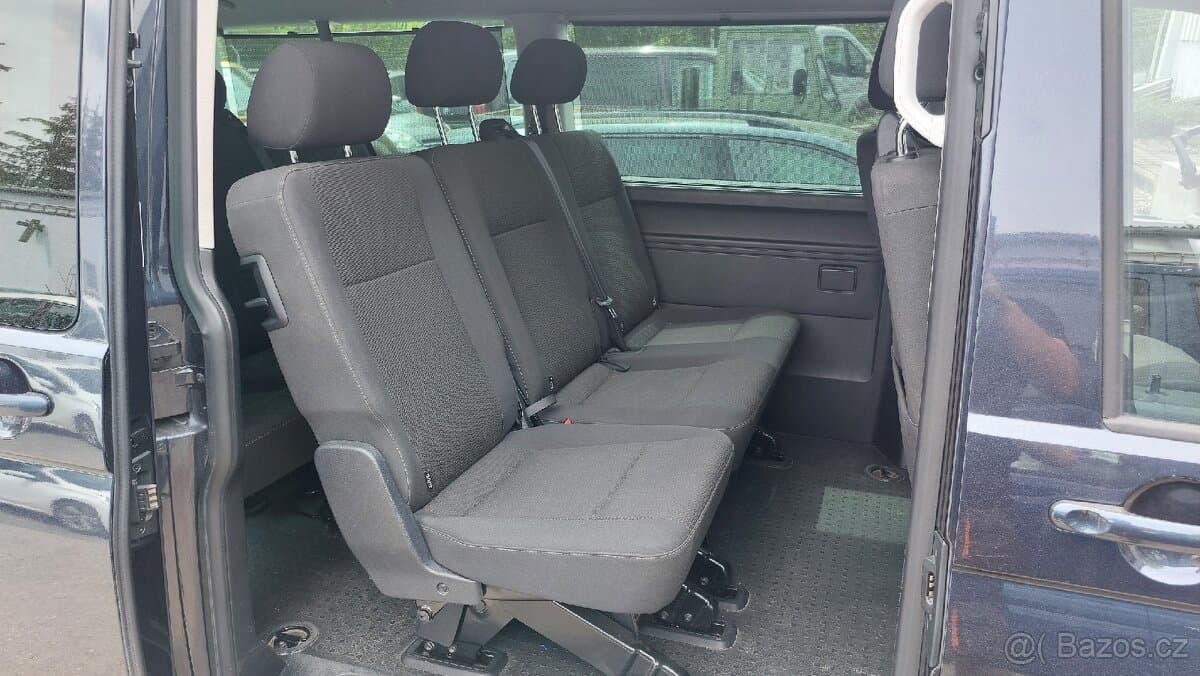 2017 Volkswagen CARAVELLE - 14