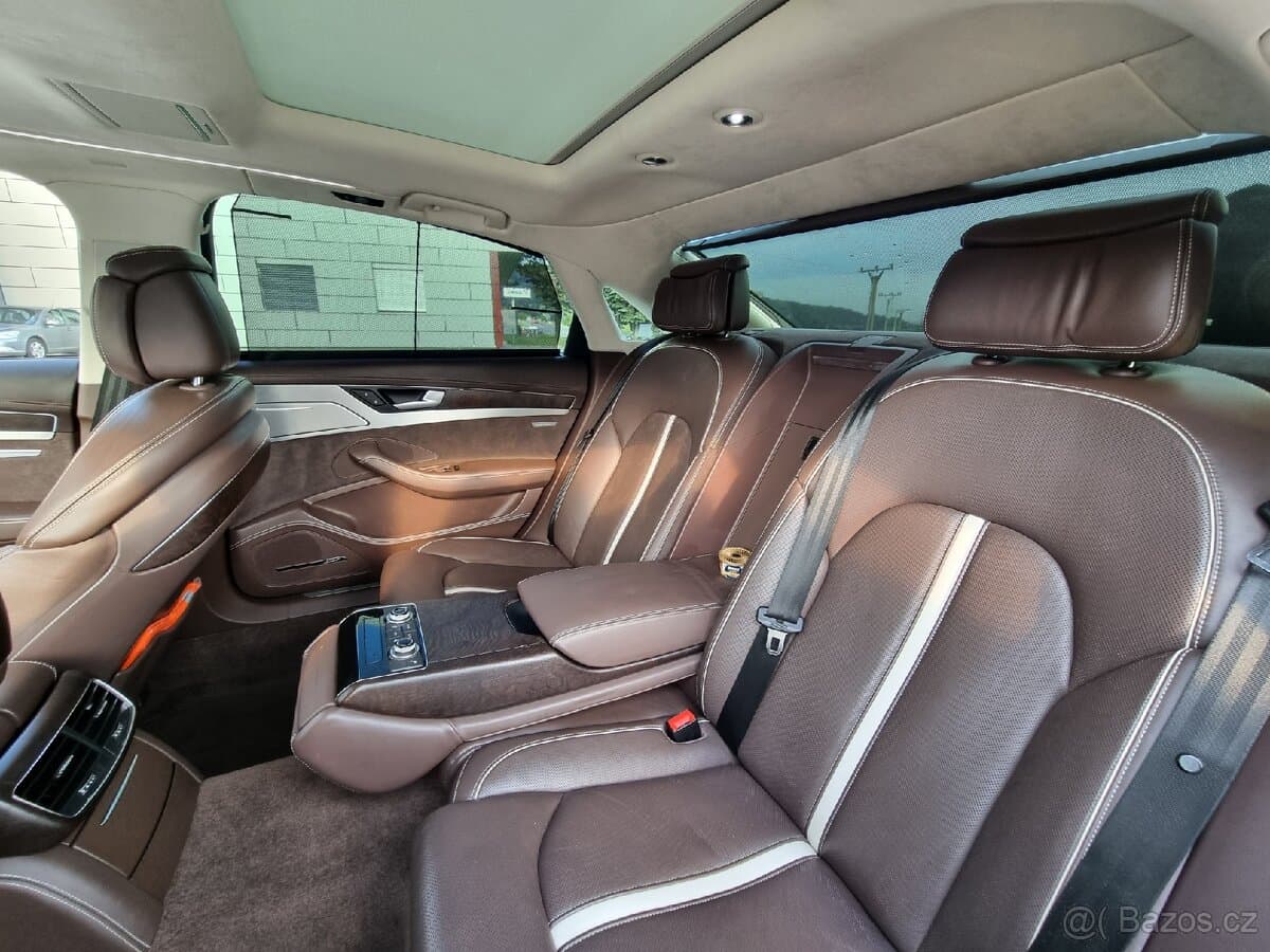 2013 Audi A8 - 14