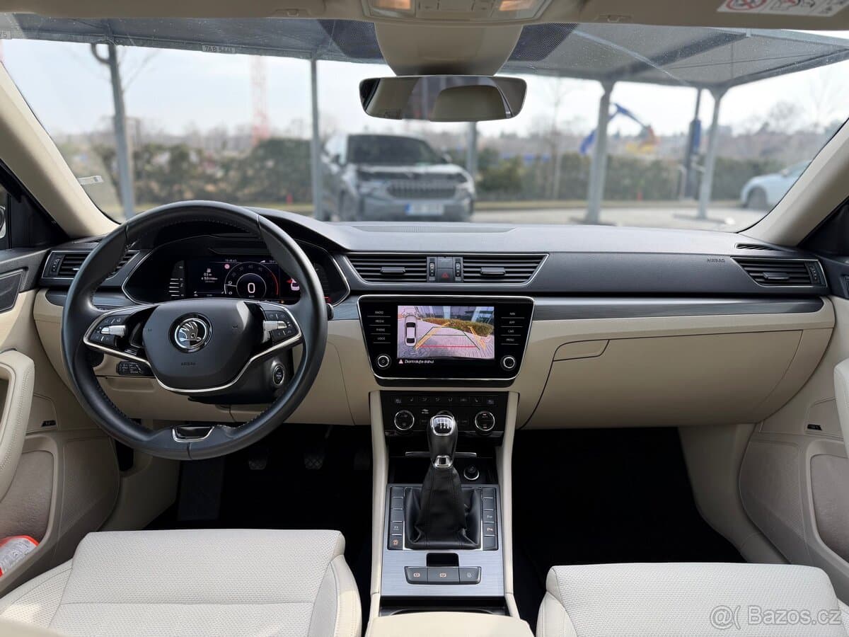 2020 Škoda SUPERB - 14