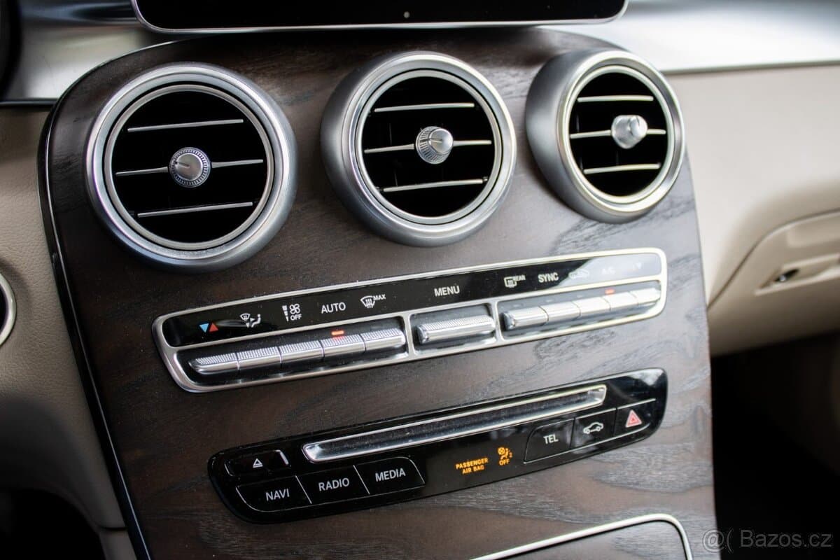 2017 Mercedes-Benz GL - 14