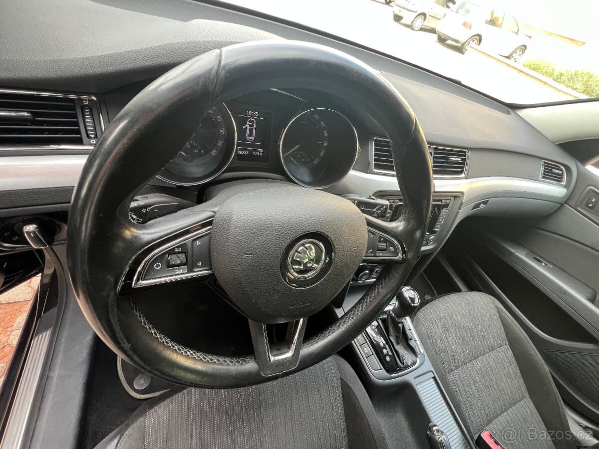 2013 Škoda SUPERB - 14
