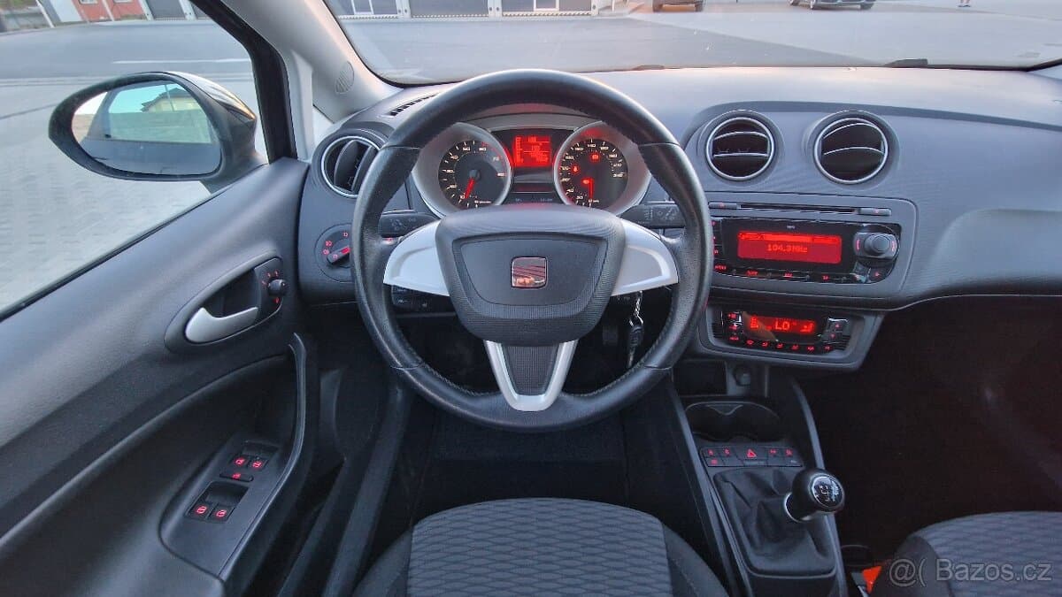 2010 Seat IBIZA - 14