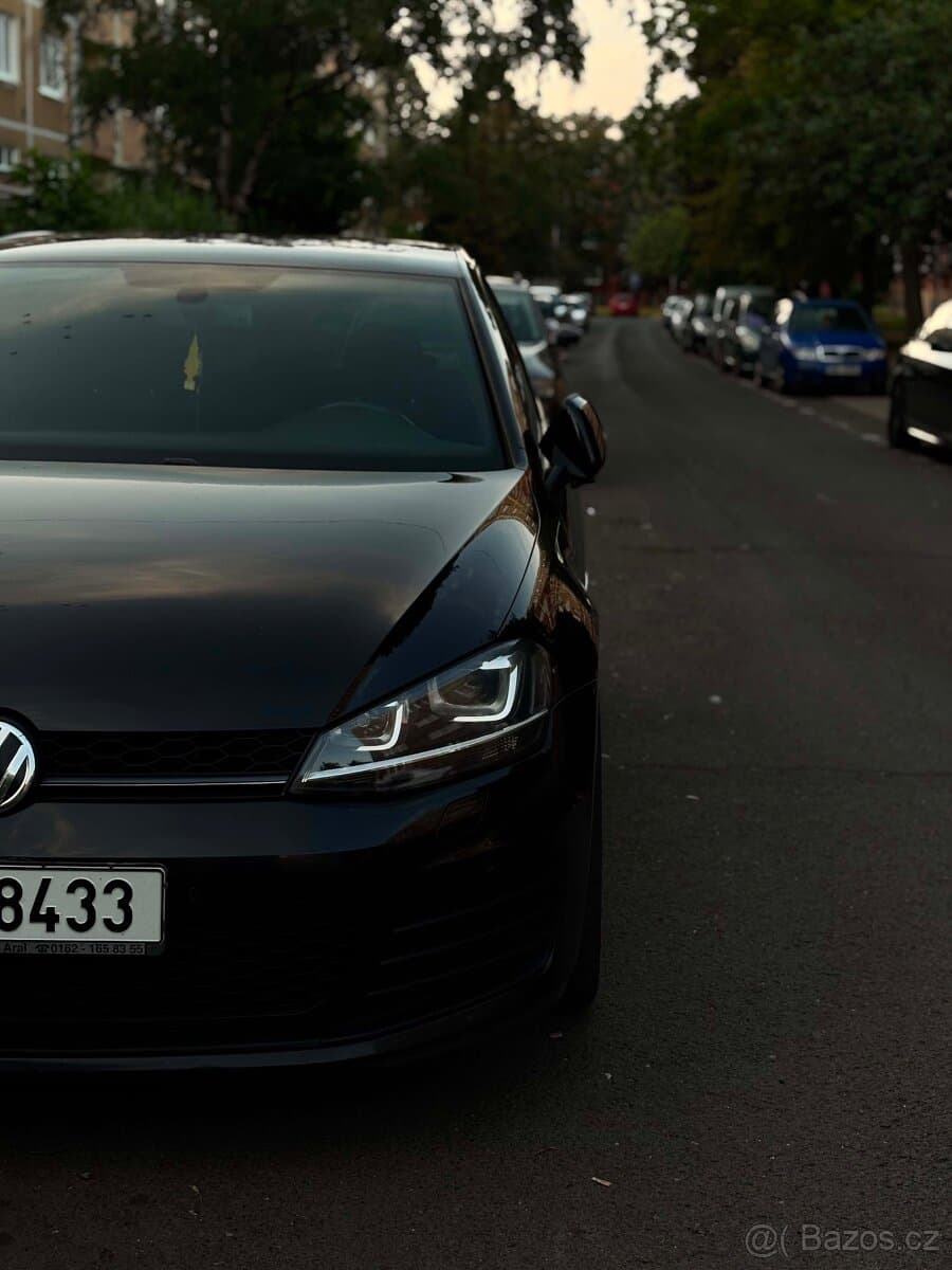 2015 Volkswagen GOLF - 14