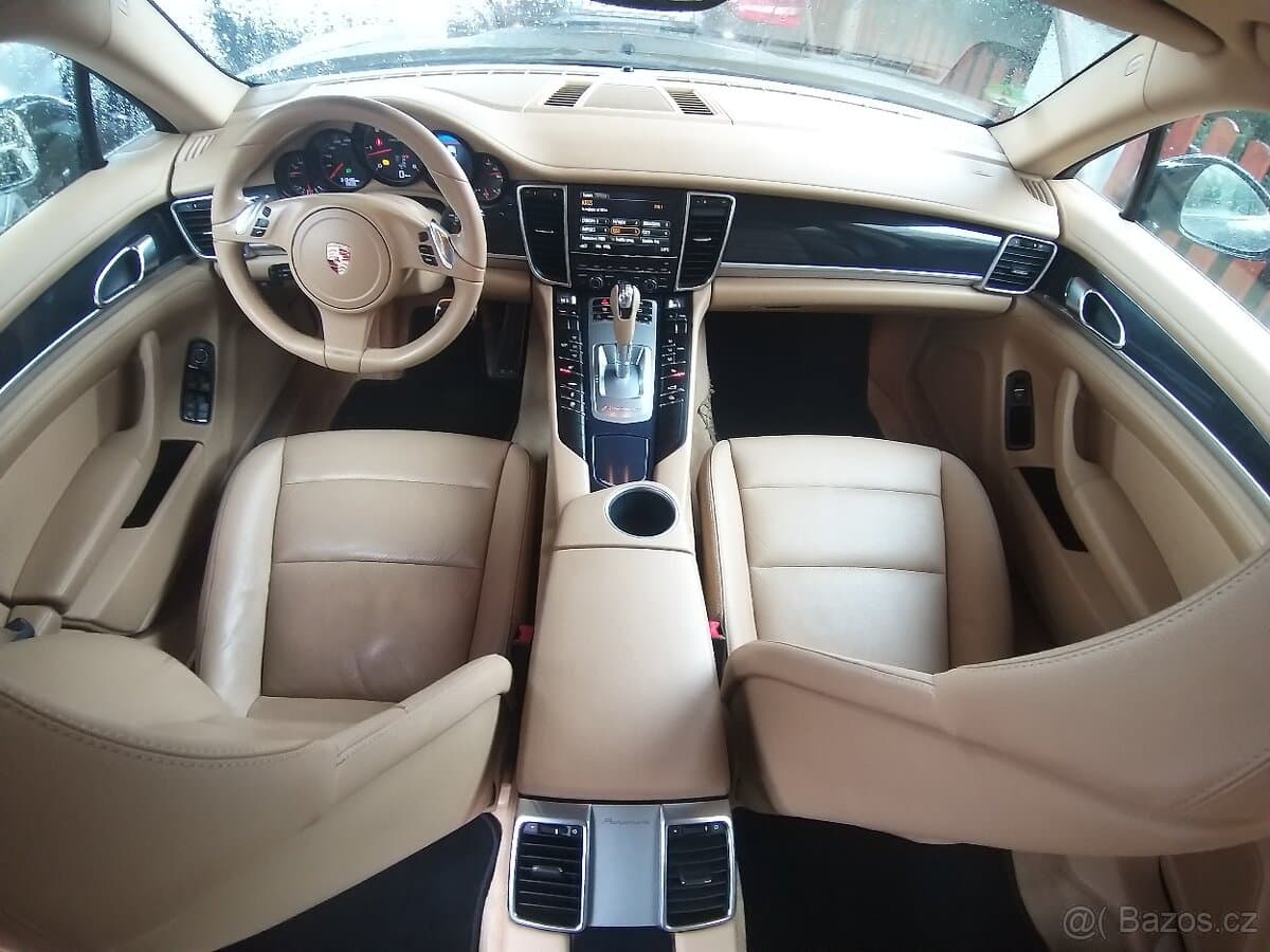 2012 Porsche PANAMERA - 14