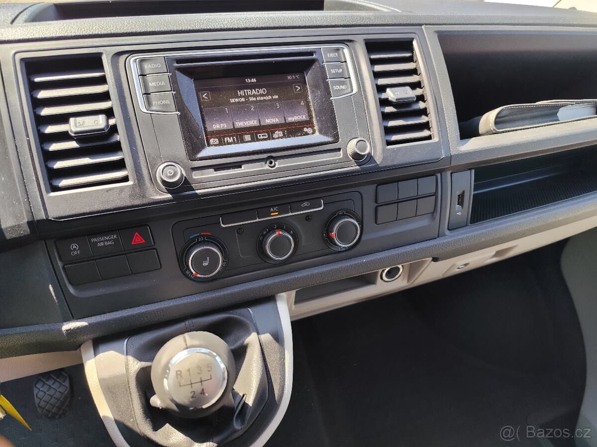 2017 Volkswagen TRANSPORTER - 14