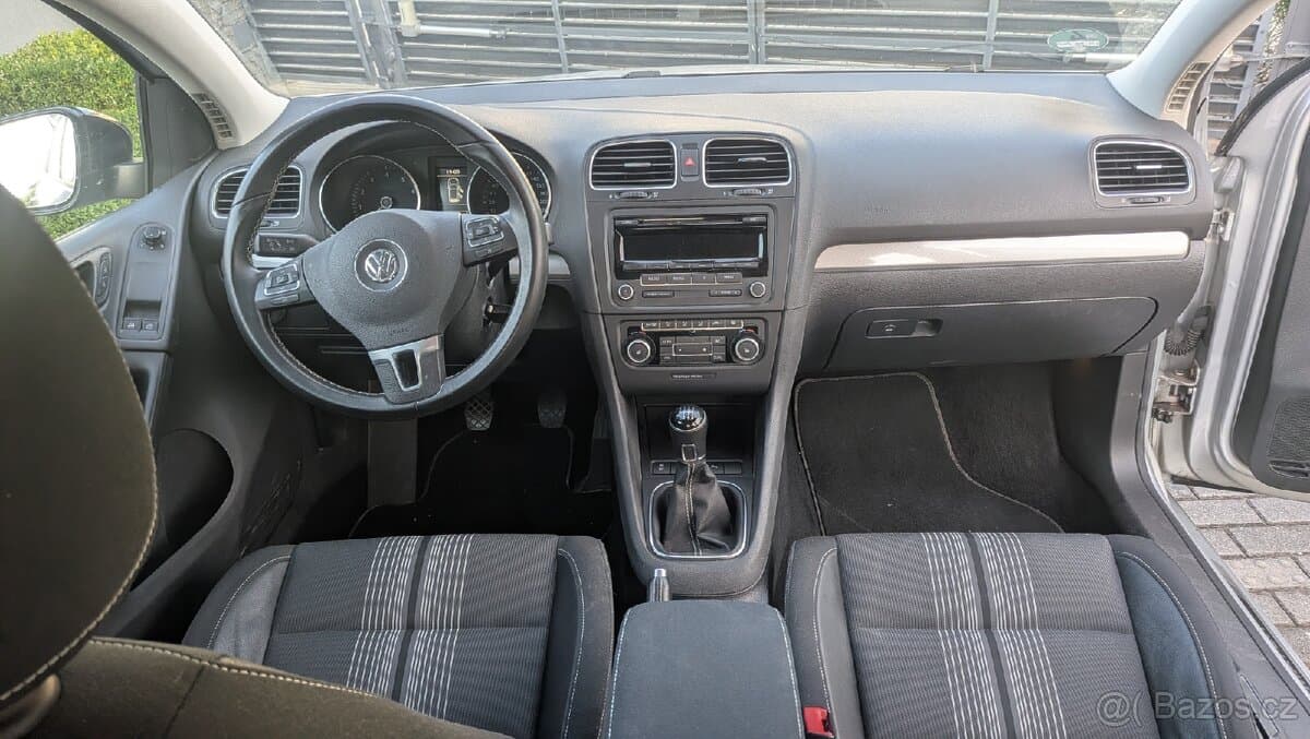 2012 Volkswagen GOLF - 14