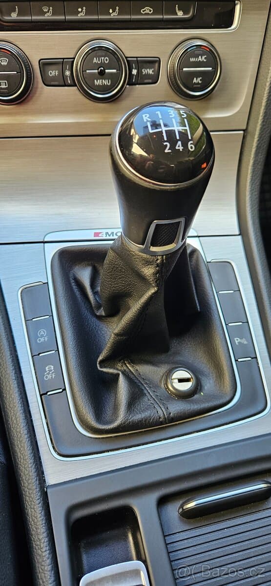 2015 Volkswagen GOLF - 14