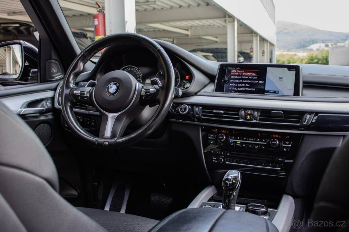 2016 BMW M5 - 14