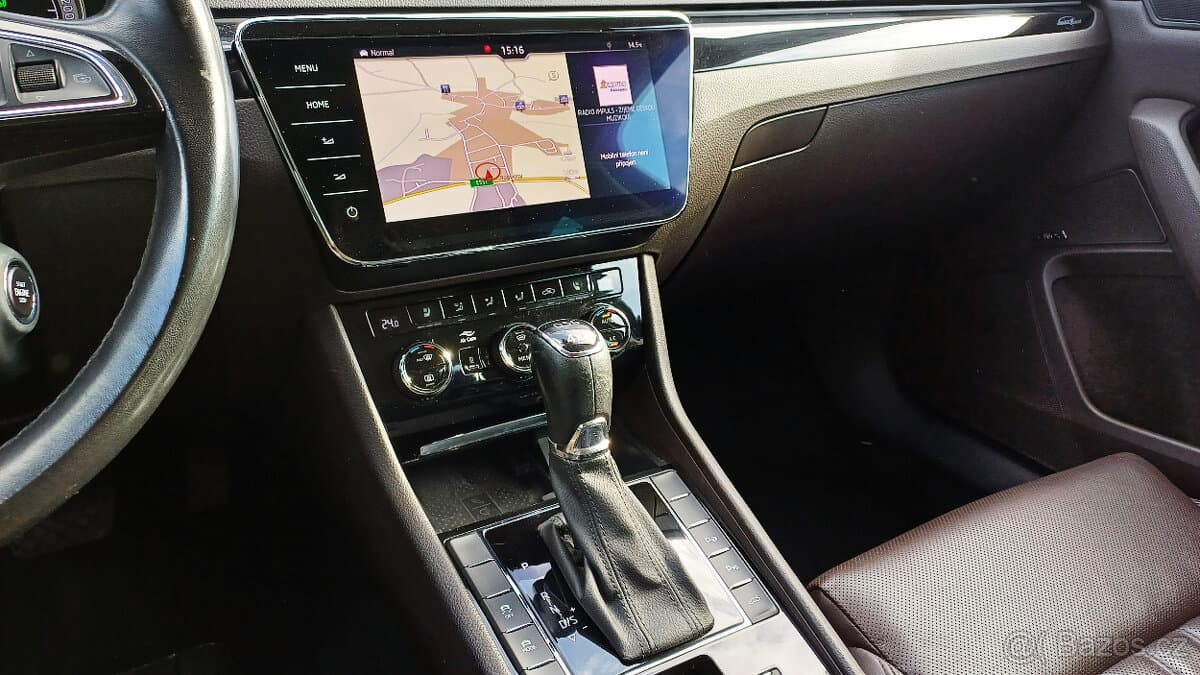 2018 Škoda SUPERB - 14