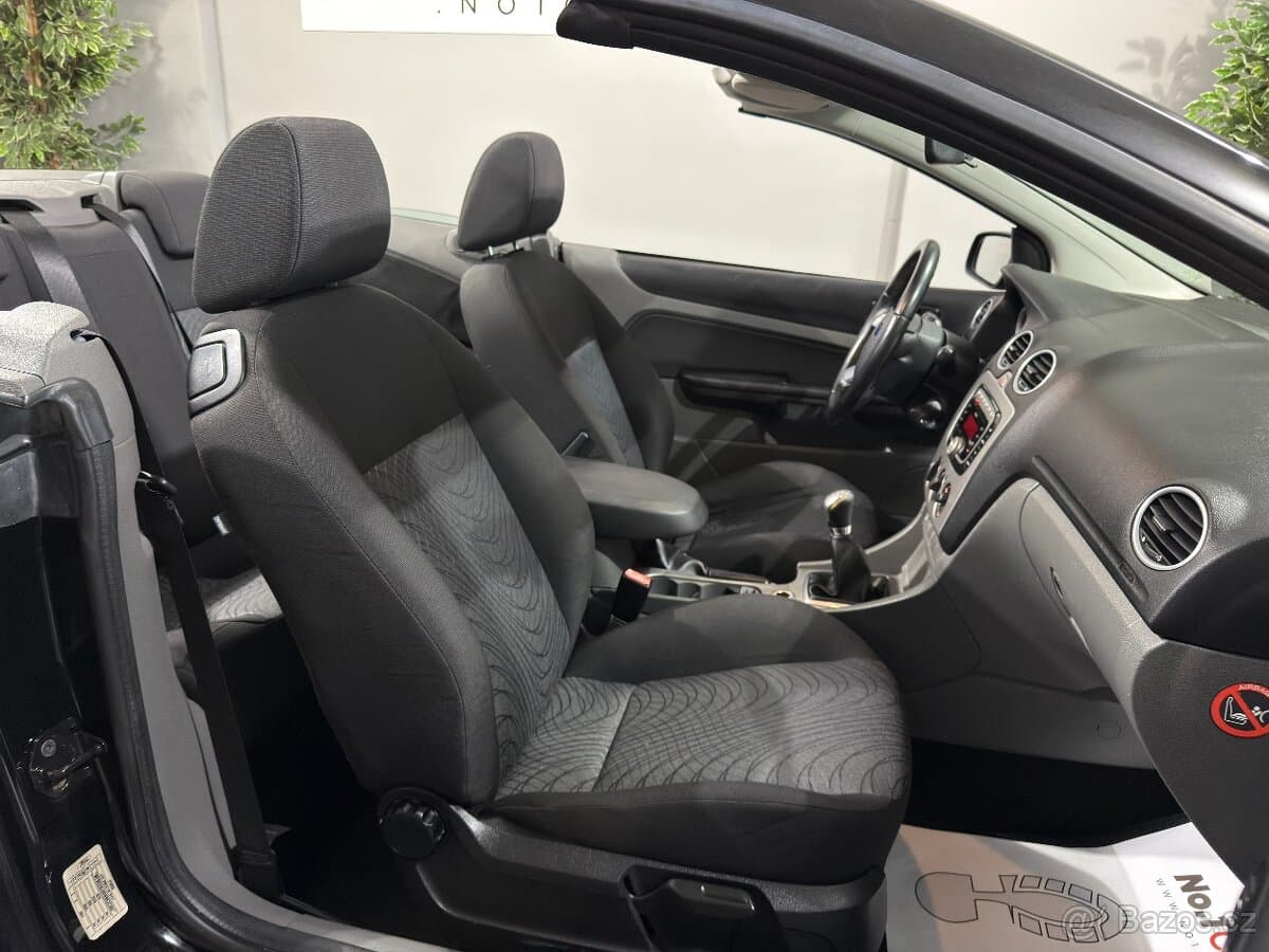 2011 Ford FOCUS - 14