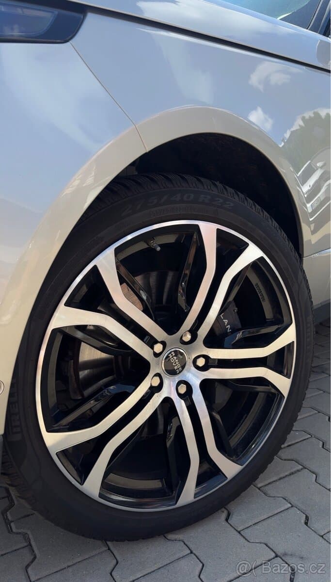 2018 Land Rover RANGE ROVER - 14