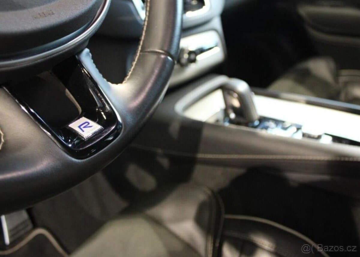2019 Volvo XC90 - 14