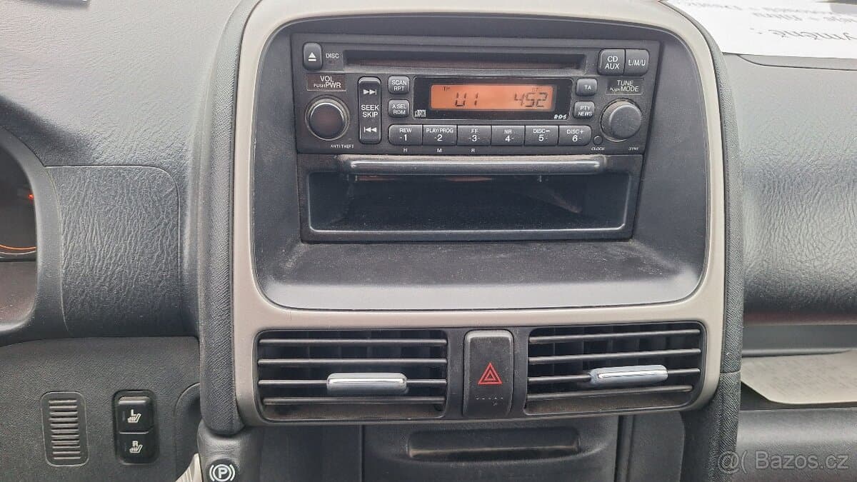2005 Honda CR-V - 14