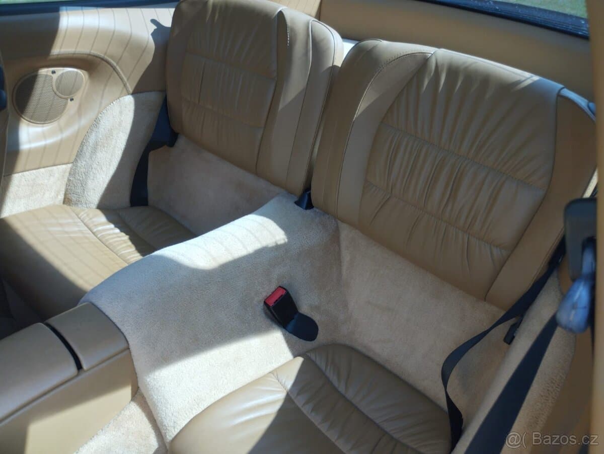 1998 Porsche 911 - 14
