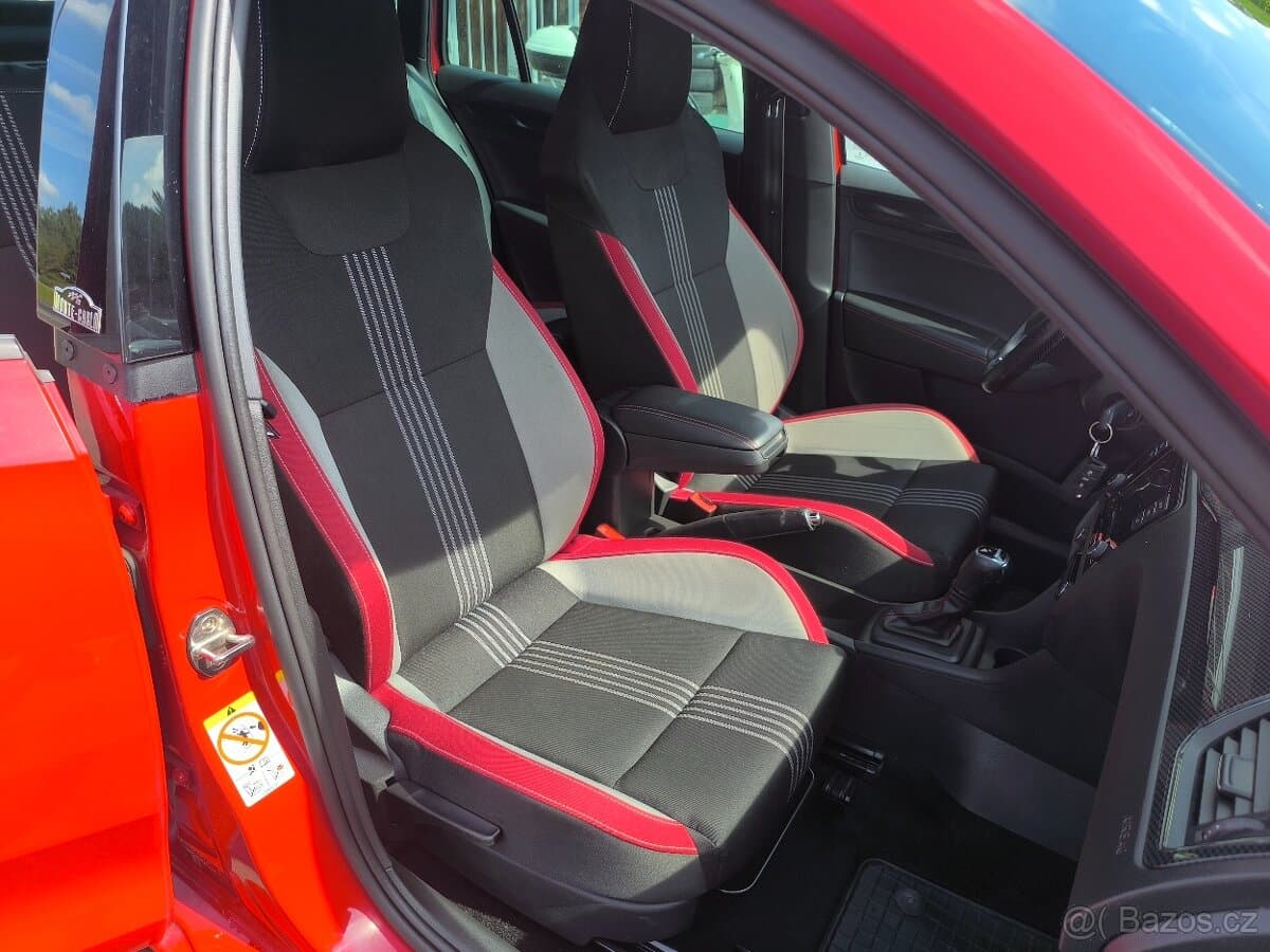 2017 Škoda RAPID - 14