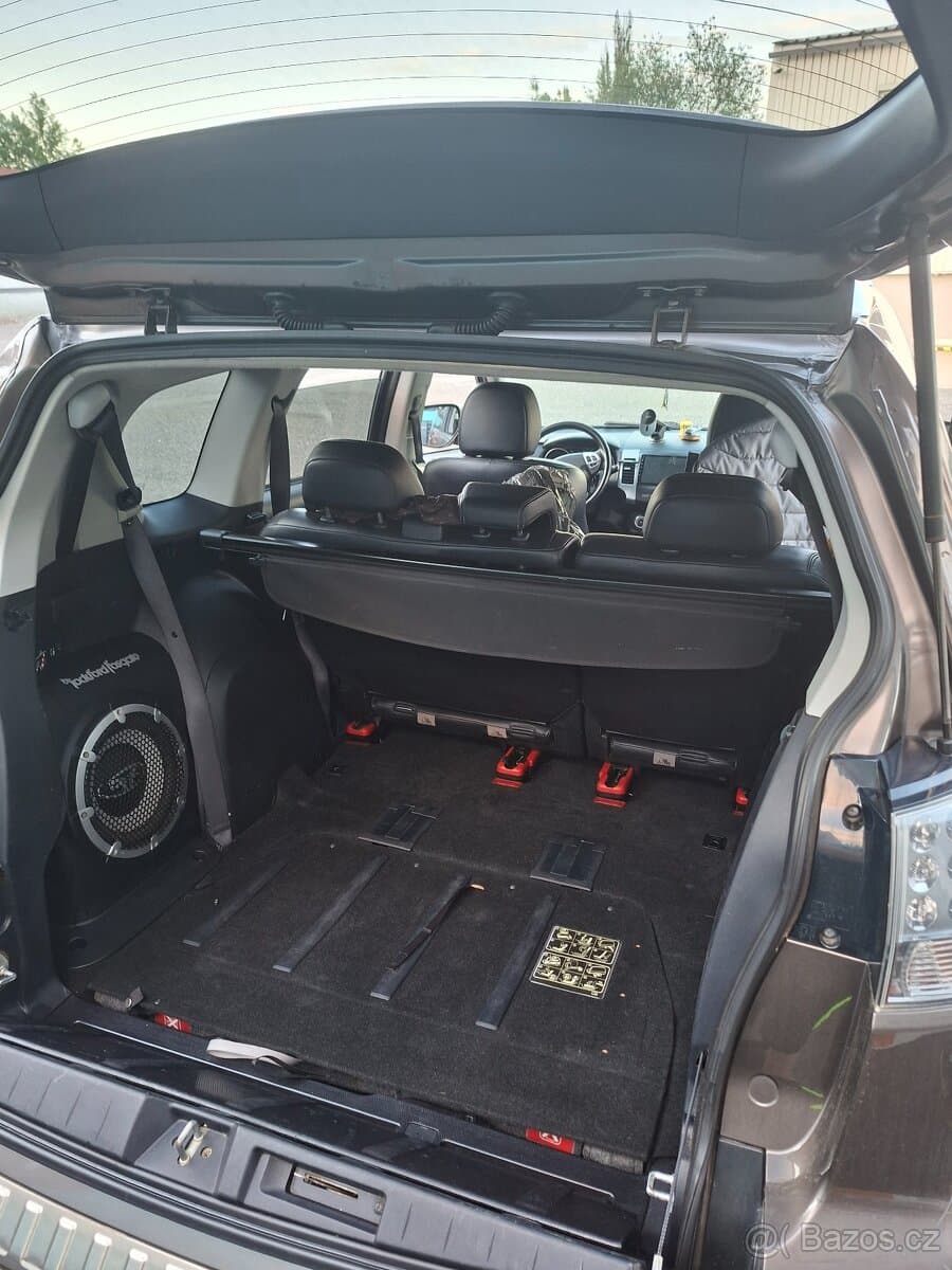 2010 Mitsubishi OUTLANDER - 14