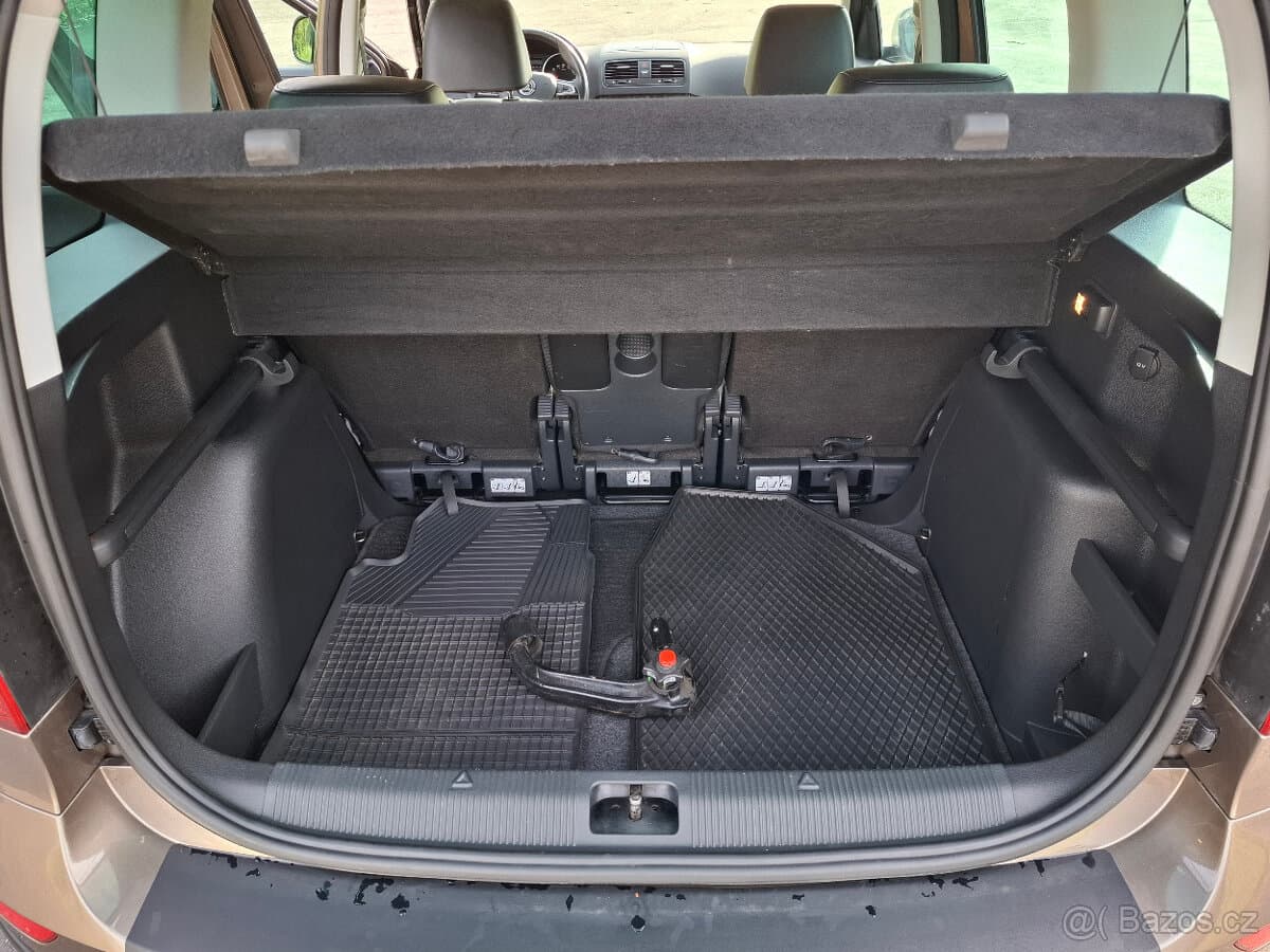 2014 Škoda YETI - 14