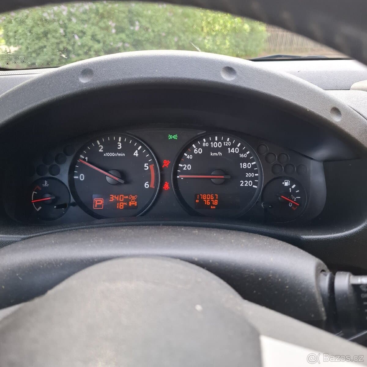 2011 Nissan NAVARA - 14