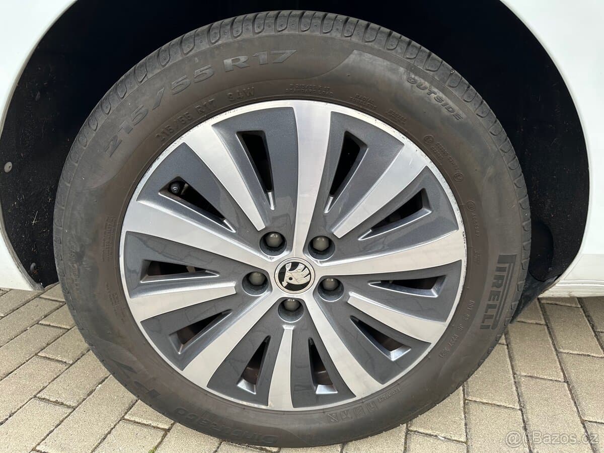 2022 Škoda SUPERB - 14