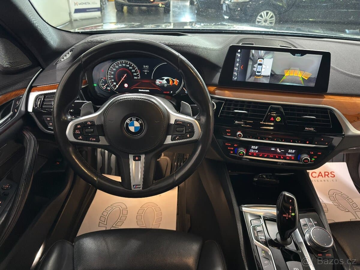2018 BMW 5-SERIES - 14