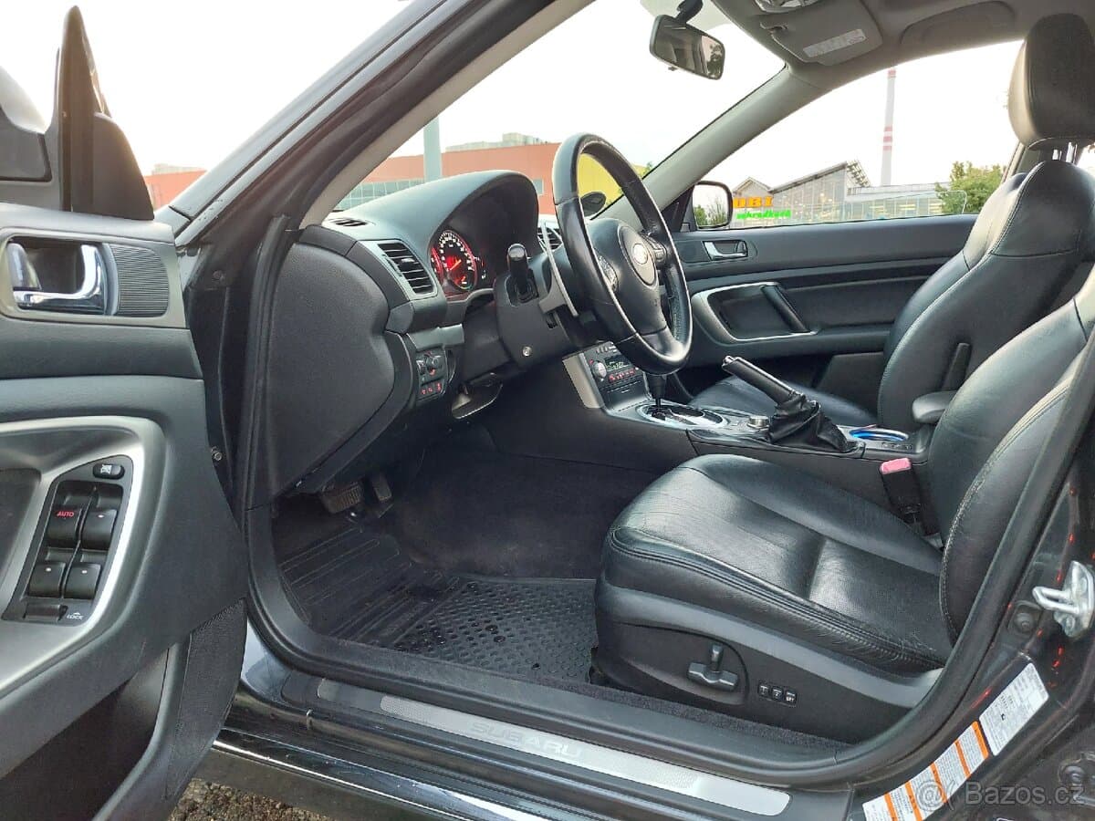 Subaru LEGACY - 14