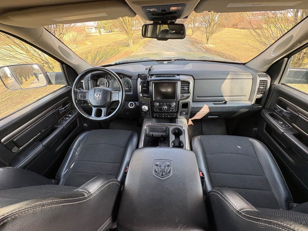 2016 Dodge OSTATNÍ - 14