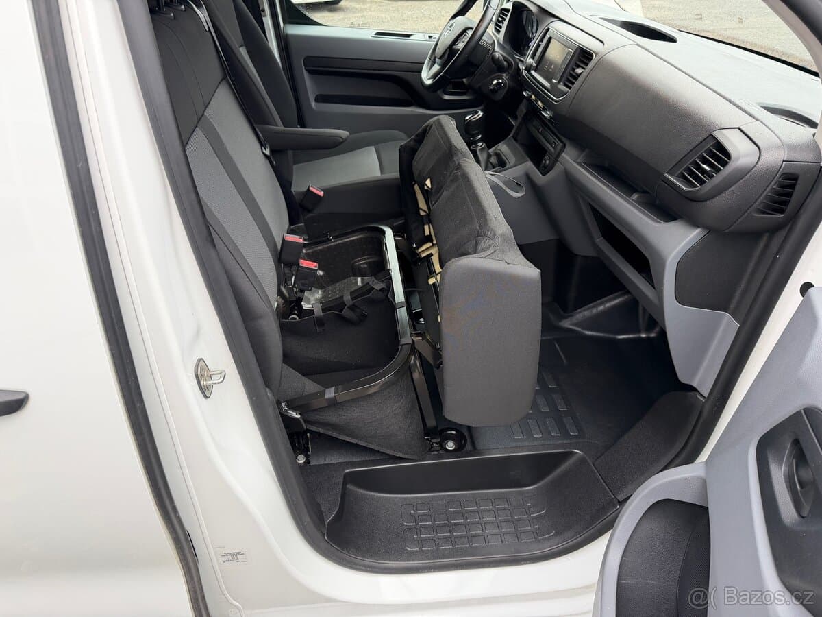 2022 Opel VIVARO - 14