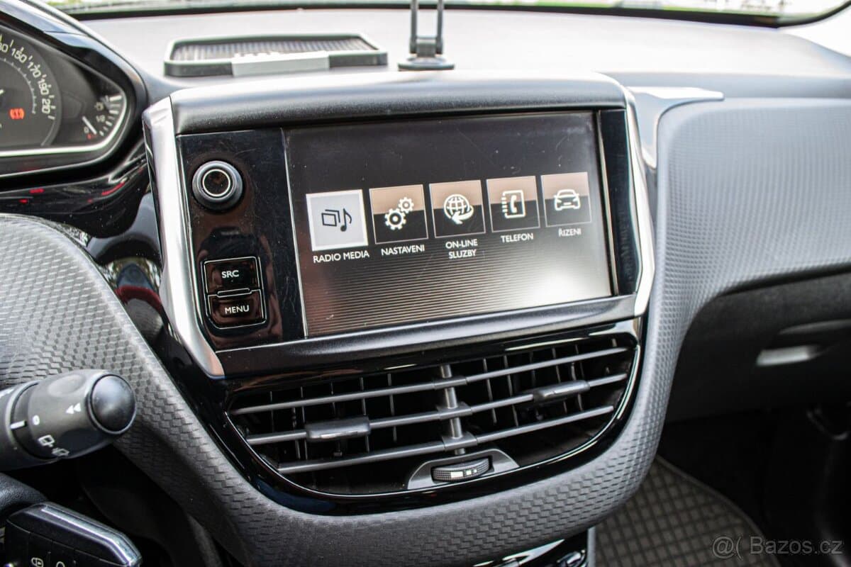 2016 Peugeot 2008 - 14