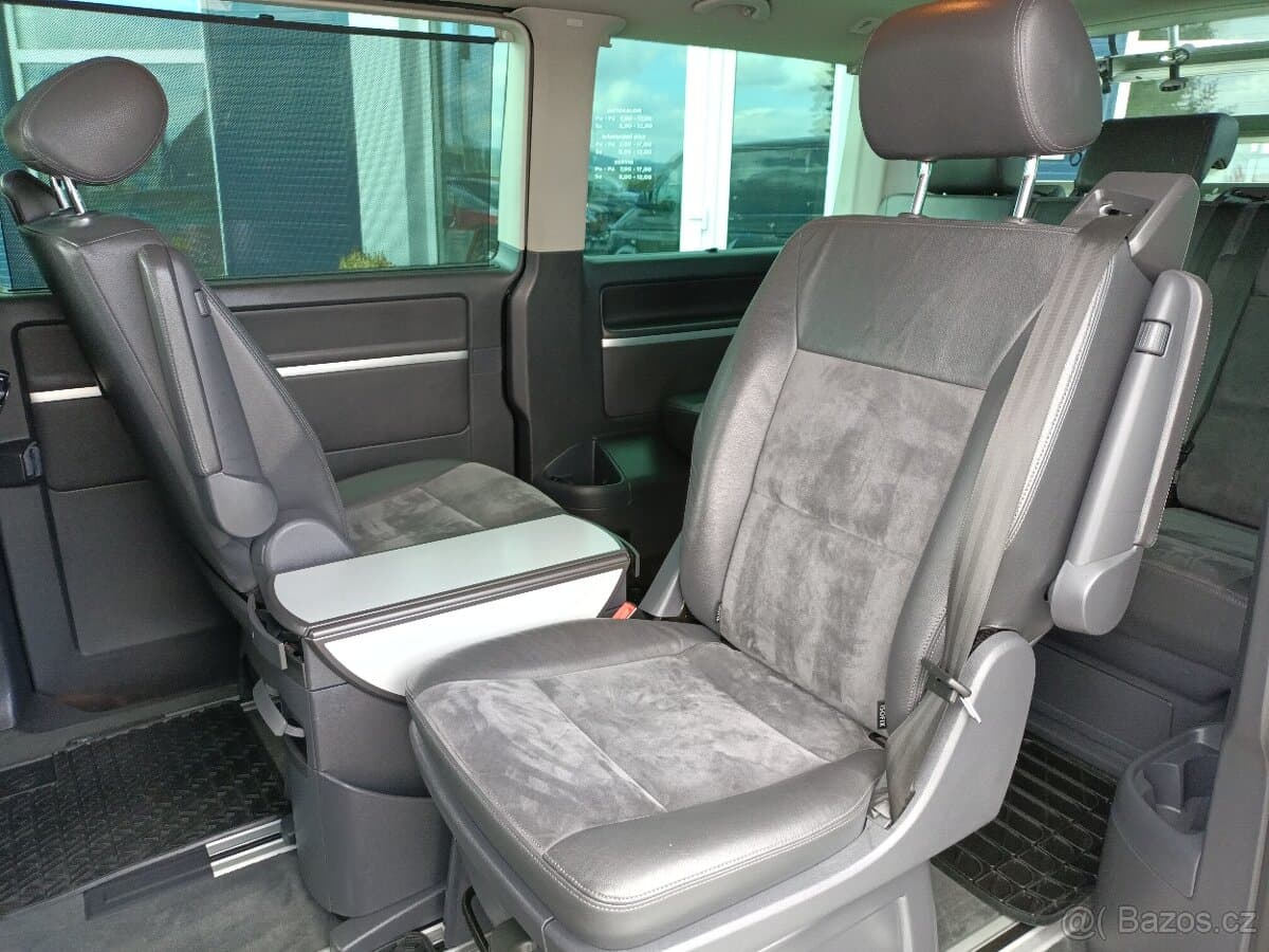2013 Volkswagen MULTIVAN - 14