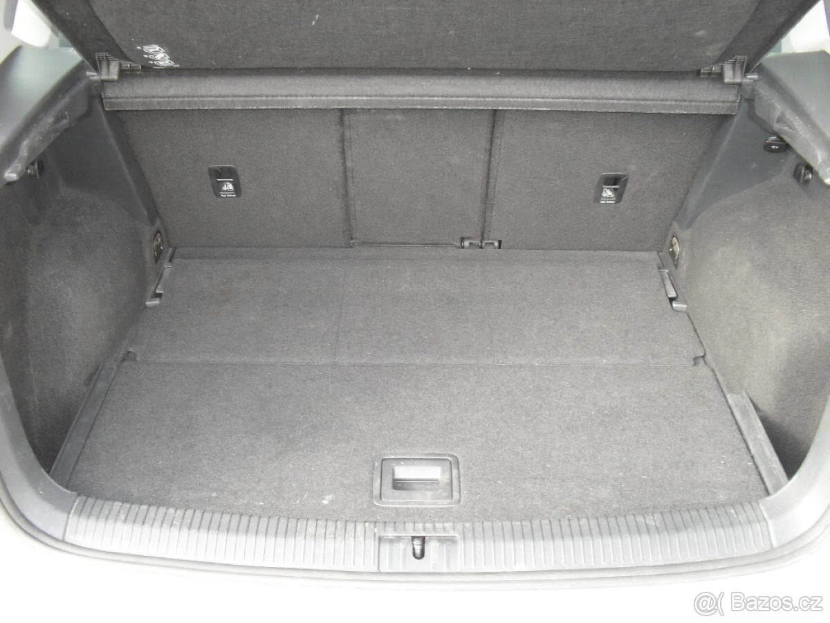 2016 Volkswagen GOLF - 14
